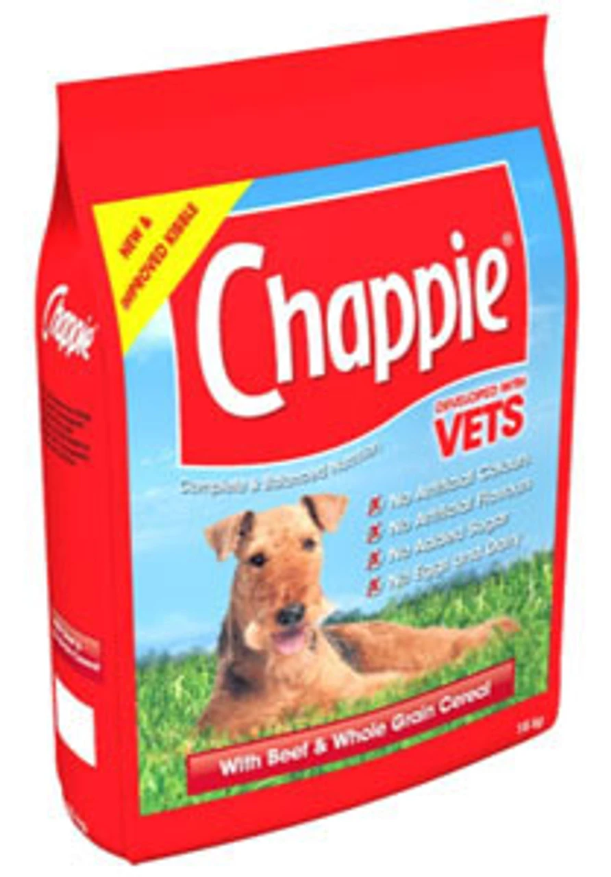 Chappie Complete Beef & Wholegrain Cereal Dog Food 15kg 3 Chappie Complete Beef & Wholegrain Cereal Dog Food 15kg